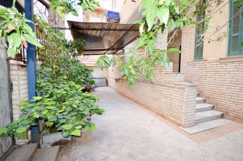 فيلا للإيجار فى رشدي - قسم سيدى جابر - الإسكندرية