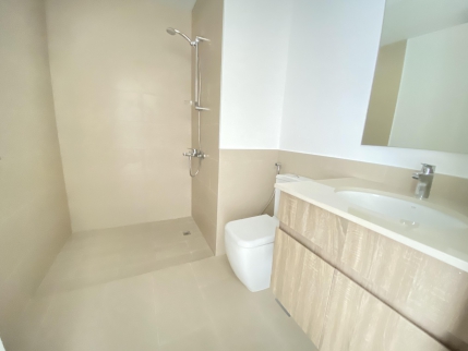 شقة للإيجار فى دبيّ