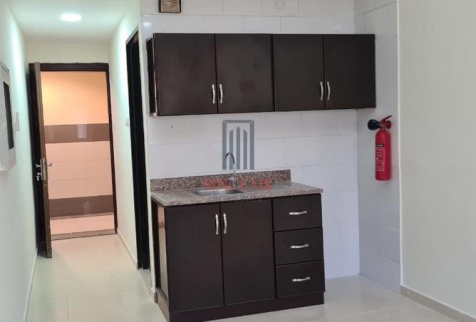 Apartment For Rent In Deira - Dubai - Dubai