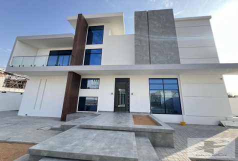 فيلا للإيجار