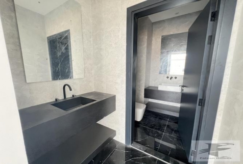 فيلا للإيجار