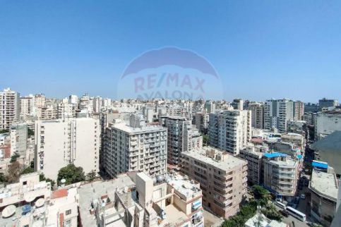 شقة للإيجار فى زيزينيا - قسم الرمل - الإسكندرية