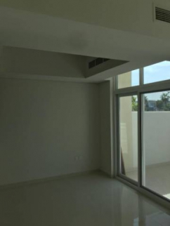 فيلا للإيجار