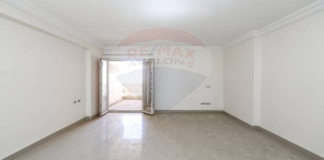 شقة للإيجار فى سموحة - قسم سيدى جابر - الإسكندرية