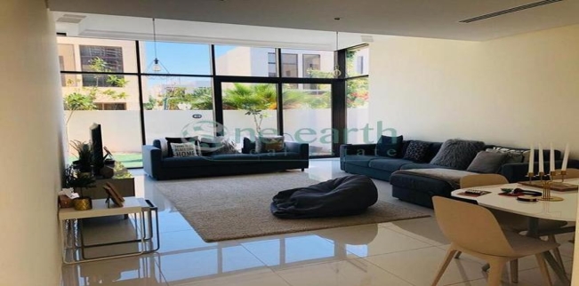 فيلا للإيجار