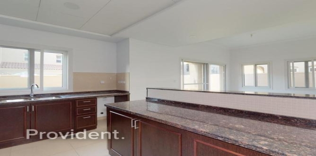 فيلا للإيجار