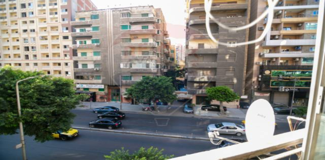 شقة للبيع فى قسم الرمل - الإسكندرية