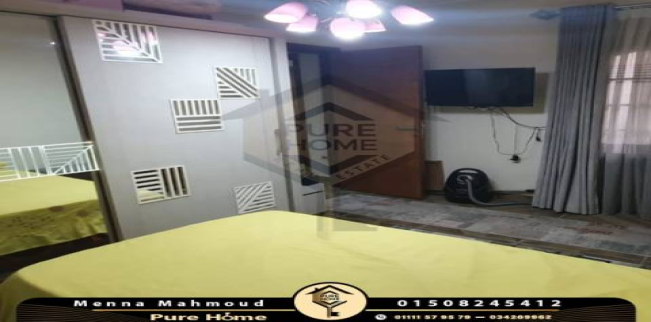 شقة للبيع فى قسم محرم بك - الإسكندرية