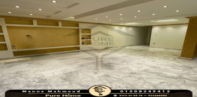 شقة للبيع فى محرم بك - قسم محرم بك - الإسكندرية