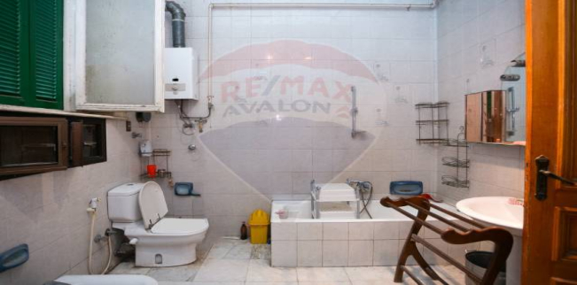 Villa For Rent In Zizinia - Qism El-Raml - Alexandria